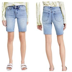 Habitual Kaylee Mid Rise Bermuda Raw Hem Jean Shorts size 26 NEW with Tags